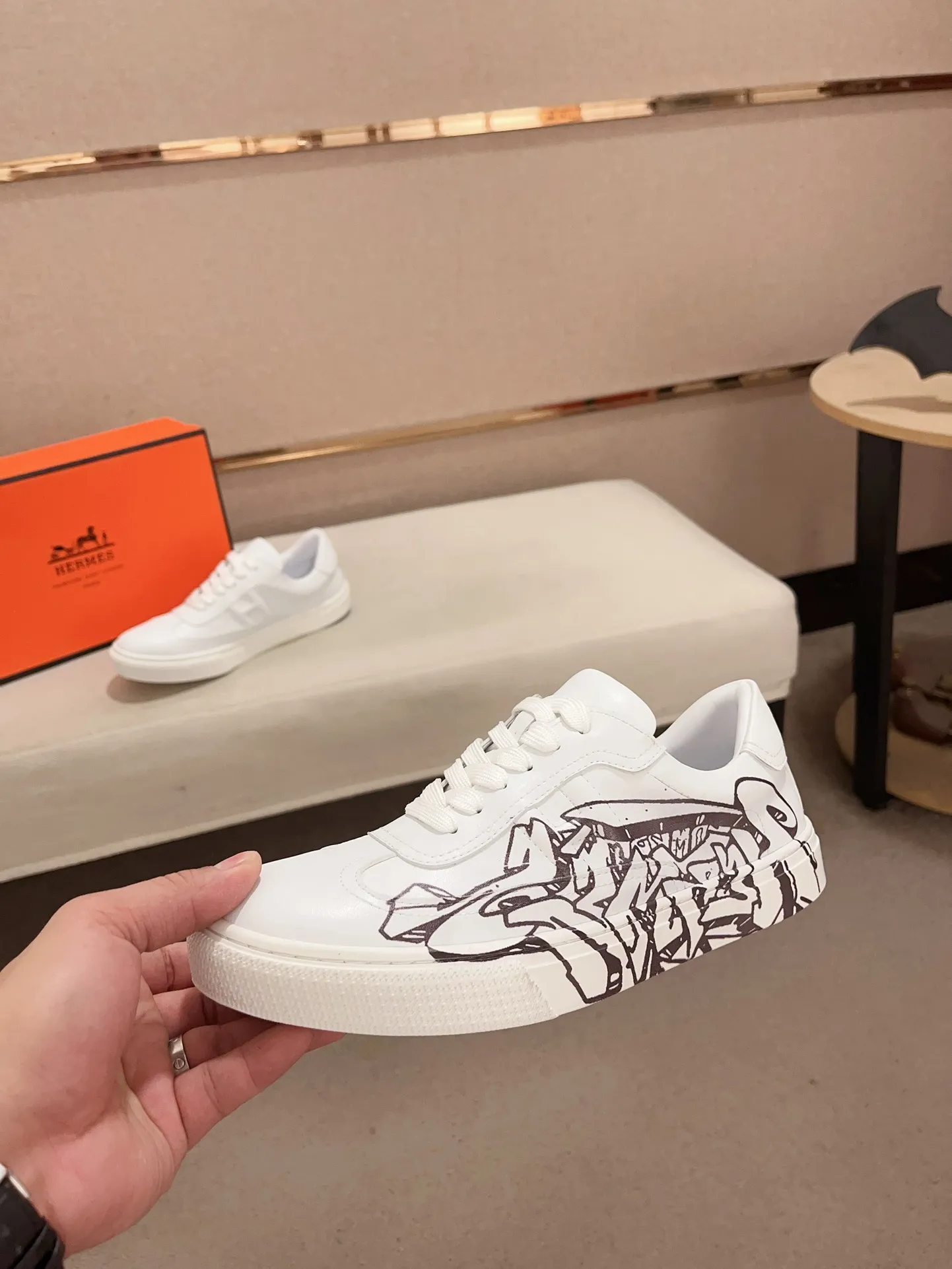 Men's clothing and shoes💰: 420💰《HERMES》【Classic Original Version】Hermès; Top 🔝 Purchasing Agency 🔍🔍Latest 🇺🇸Sold simultaneously at counters, original imported from Italy ▲▲Cow leather▲ ▲Exquisite workmanship (Italian 🇮🇹imported water-dyed 🐂cowhide lining) sole: original sole provided by the original factory, ⚠️exclusive double-layer activity·TPR·rubber·combined molded outsole; Code number: 36-44 (45/46 can be customized, non-refundable)